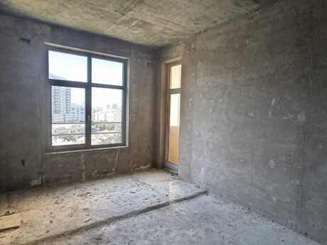 4 otaqlı mənzil, 215 m², Nizami: 645 000 ₼ 3
