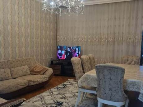 Elan №6275972 - Bakı, 8 Noyabr m., 2 otaqlı, 70 m², 12/15 mərtəbə