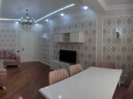 Kirayə 2 otaqlı mənzil, 100 m², Nəsimi: 1 100 ₼/ay 2