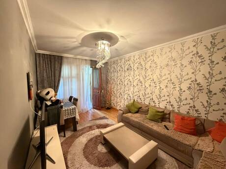 Elan №6276029 - Bakı, Həzi Aslanov m., 3 otaqlı, 70 m², 2/5 mərtəbə