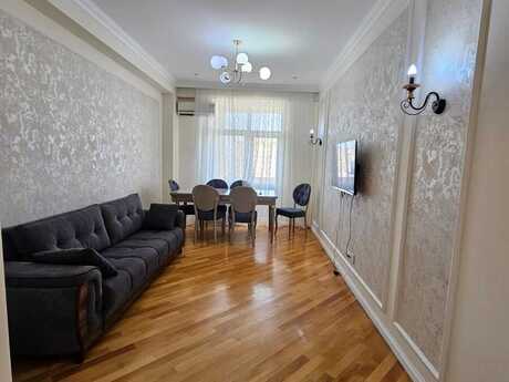 2 otaqlı yeni tikili - Azadlıq Prospekti m. - 75 m²