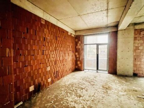 4-комнатная квартира, 156 м², Azadlıq Prospekti: 350 000 ₼ 4