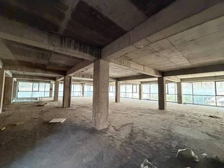 Obyekt - Nizami m. - 1100 m²