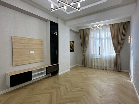 Объявление №6276310 - Баку, м. Кара Караев, 3-комн., 103 м², 3/17 этаж