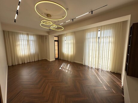 4 otaqlı mənzil, 145 m², Almond Park: 368 000 ₼ 4