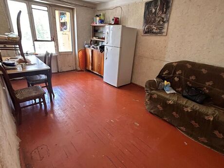 Elan №6276339 - Bakı, Nərimanov r., 3 otaqlı, 70 m², 3/5 mərtəbə