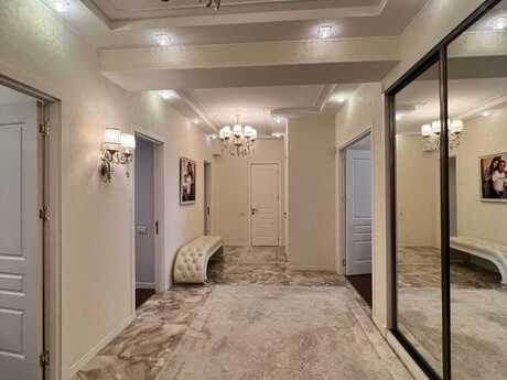 3 otaqlı yeni tikili - Şah İsmayıl Xətai m. - 165 m²