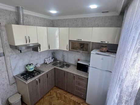 3 otaqlı mənzil, 62 m², Elmlər Akademiyası: 295 000 ₼ 3
