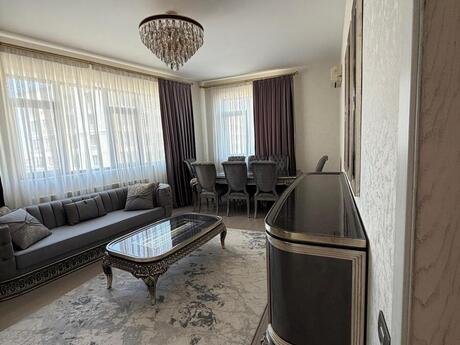 2 otaqlı mənzil, 100 m², 8 Noyabr: 350 000 ₼ 2