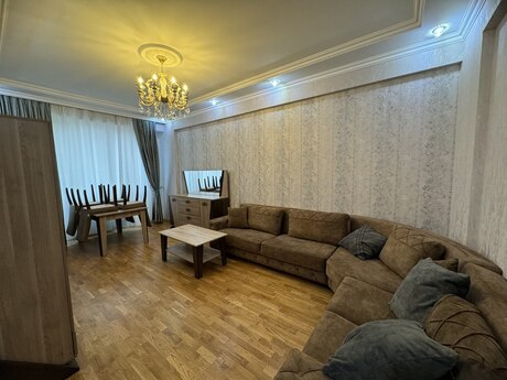 Elan №6276603 - Bakı, Azadlıq Prospekti m., 2 otaqlı, 80 m², 6/17 mərtəbə