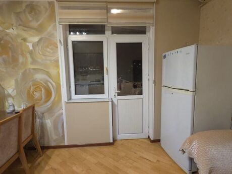 4-комнатная квартира, 150 м², 28 May: 490 000 ₼ 4