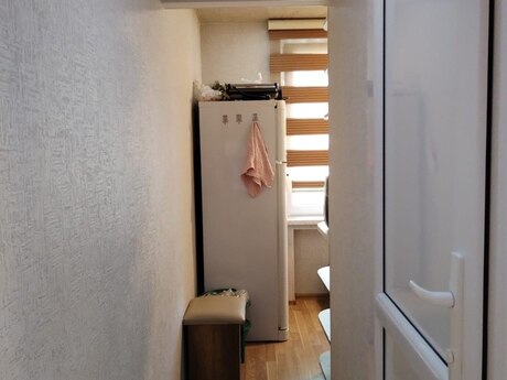 1-room old-build apartment for sale in Elmlər Akademiyası, 38 m², 133 800 AZN, photo 2 / 8