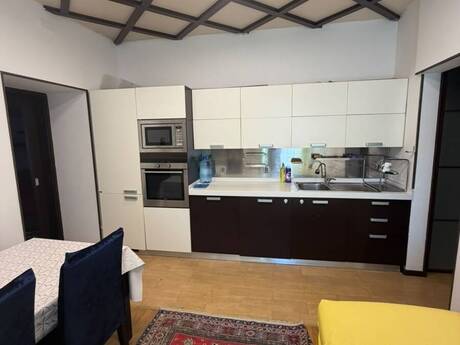 Kirayə 3 otaqlı mənzil, 80 m², İçəri Şəhər: 800 ₼/ay 3