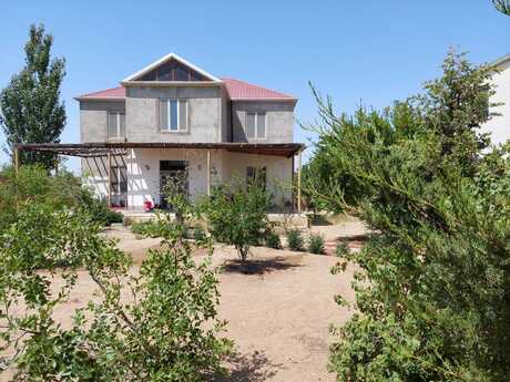Elan №6276984 - Bakı, Albalılıq q., 5 otaqlı, 140 m²