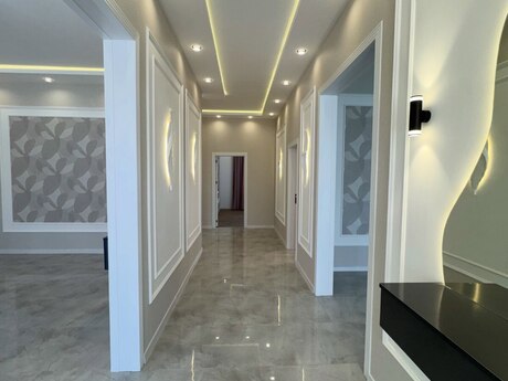 4 otaqlı həyət evi/bağ evi - Şüvəlan q. - 160 m²