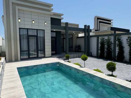 4 otaqlı həyət evi/bağ evi - Mərdəkan q. - 150 m²