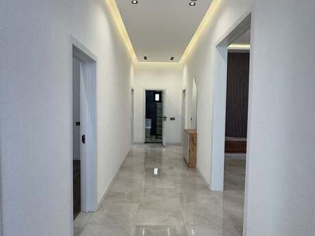 4 otaqlı həyət evi/bağ evi - Mərdəkan q. - 150 m²