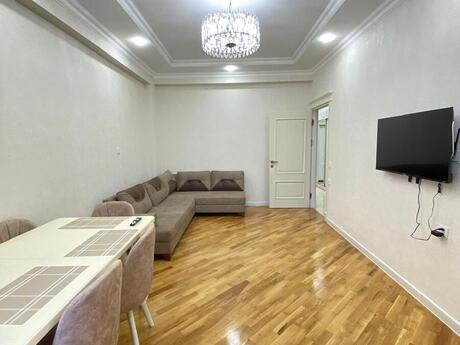Elan №6277321 - Bakı, Elmlər Akademiyası m., 3 otaqlı, 80 m², 4/4 mərtəbə