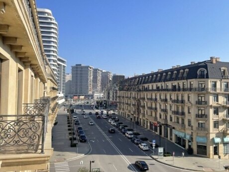 Объявление №6277379 - Баку, пос. Аг шехер, 5-комн., 210 м², 5/7 этаж