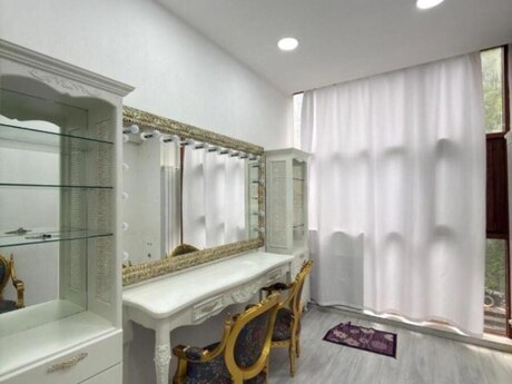 Obyekt - İçəri Şəhər m. - 145 m²
