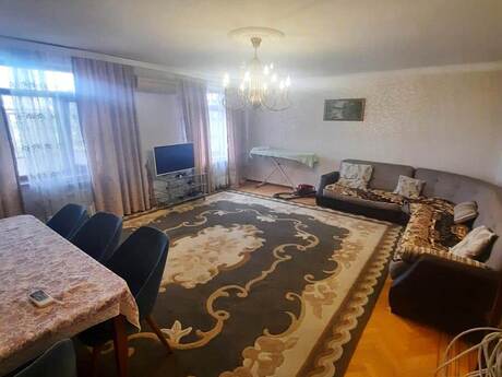 Объявление №6277418 - Баку, Наримановский  р., 4-комн., 90 м², 4/5 этаж