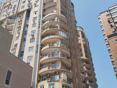 3 otaqlı mənzil, 137 m², Şah İsmayıl Xətai: 385 000 ₼ 3