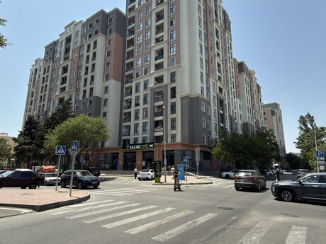 Объявление №6277480 - Баку, м. Кара Караев, 3-комн., 128 м², 4/12 этаж