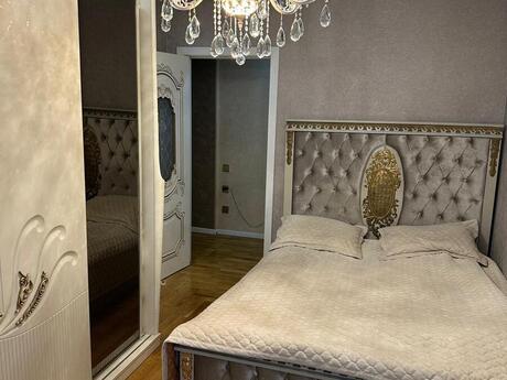 3-комнатная квартира, 120 м², Bakıxanov: 185 000 ₼ 4
