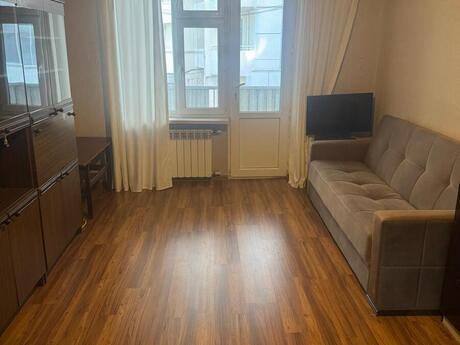 Elan №6277507 - Bakı, Elmlər Akademiyası m., 3 otaqlı, 70 m², 3/5 mərtəbə