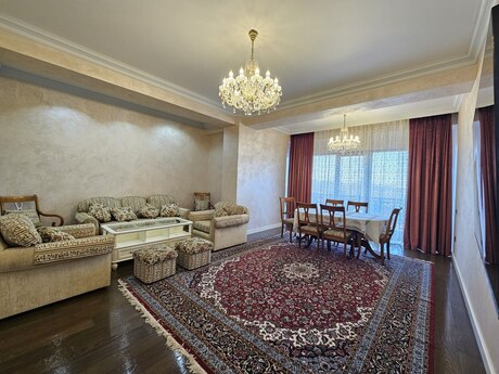 Аренда: 3-комнатная квартира, 150 м², Gənclik: 3 000 ₼/мес 3