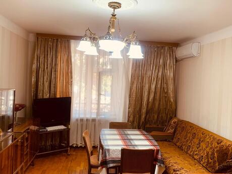 Elan №6277644 - Bakı, İçəri Şəhər m., 3 otaqlı, 80 m², 1/5 mərtəbə