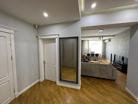 Elan №6277701 - Bakı, Neftçilər m., 3 otaqlı, 95 m², 7/13 mərtəbə