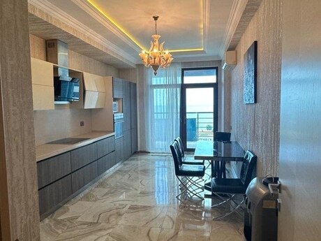 Kirayə 3 otaqlı mənzil, 215 m², Şah İsmayıl Xətai: 2 250 ₼/ay 3