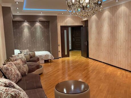 Elan №6277826 - Bakı, Şah İsmayıl Xətai m., 3 otaqlı, 160 m², 4/18 mərtəbə