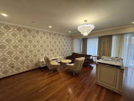 Kirayə 3 otaqlı mənzil, 141 m², Park Azure: 2 000 ₼/ay 4