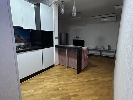 Elan №6277978 - Bakı, 8 Noyabr m., 3 otaqlı, 88 m², 17/20 mərtəbə