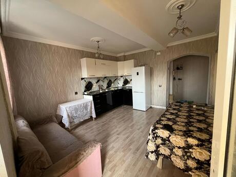 3 otaqlı köhnə tikili - 20 Yanvar m. - 100 m²