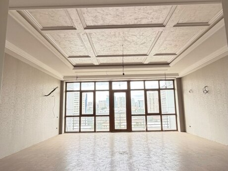 4 otaqlı mənzil, 200 m², 28 May: 530 000 ₼ 3