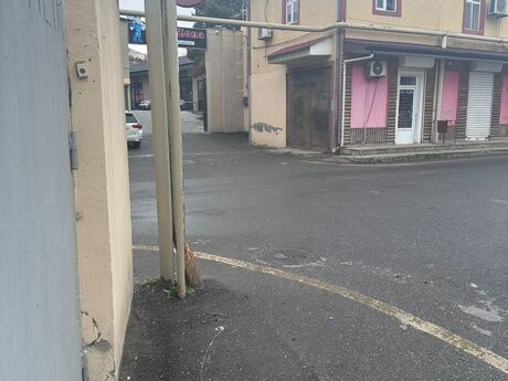 4 otaqlı həyət evi/bağ evi - Binəqədi r. - 290 m²