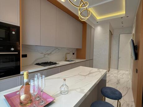 3 otaqlı yeni tikili - Ağ şəhər q. - 108 m²