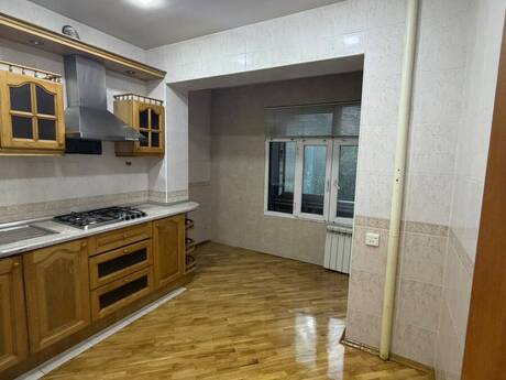 2-комн. вторичка - Бинагадинский р. - 50 м²