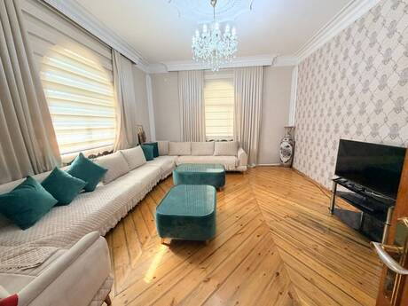 Объявление №6278606 - Баку, пос. Бакиханова, 7-комн., 400 м²