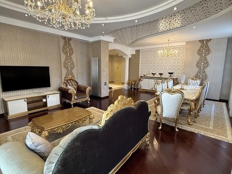 4-комнатная квартира, 210 м², İçəri Şəhər: 690 000 ₼ 4