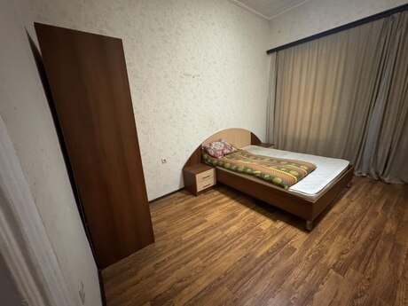 2 otaqlı köhnə tikili - 28 May m. - 58 m²