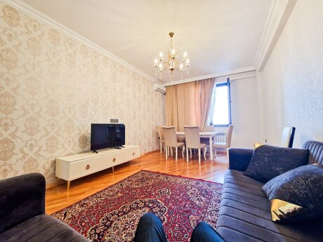 2-room apartment for rent, 70 m², Neftçilər: 750 ₼/mo 2