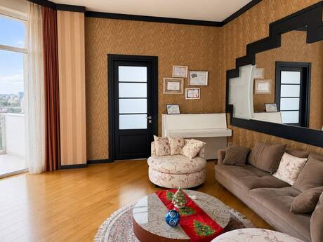 Elan №6278977 - Bakı, 28 May m., 3 otaqlı, 190 m², 20/22 mərtəbə