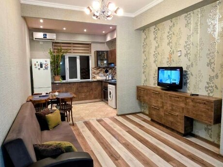 Объявление №6279041 - Баку, м. Ази Асланов, 3-комн., 76 м², 2/7 этаж