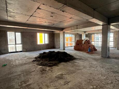 4 otaqlı mənzil, 190 m², Elmlər Akademiyası: 798 000 ₼ 4