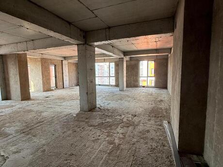 4 otaqlı mənzil, 181 m², Elmlər Akademiyası: 750 000 ₼ 2