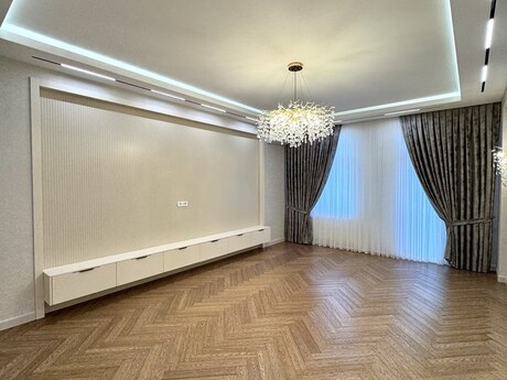 4 otaqlı mənzil, 185 m², Renessans Palace: 785 000 ₼ 3